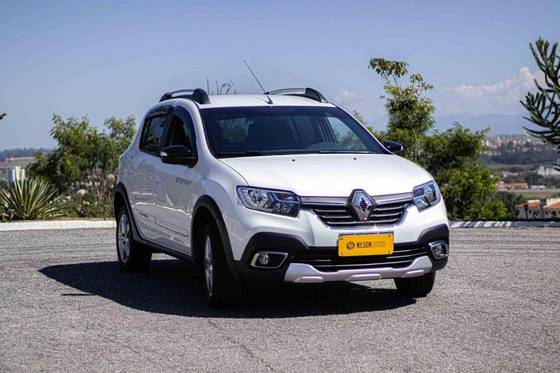 RENAULT SANDERO 1.6 16V SCE FLEX ZEN MANUAL RENAULT SANDERO 1.6 16V SCE FLEX ZEN MANUAL